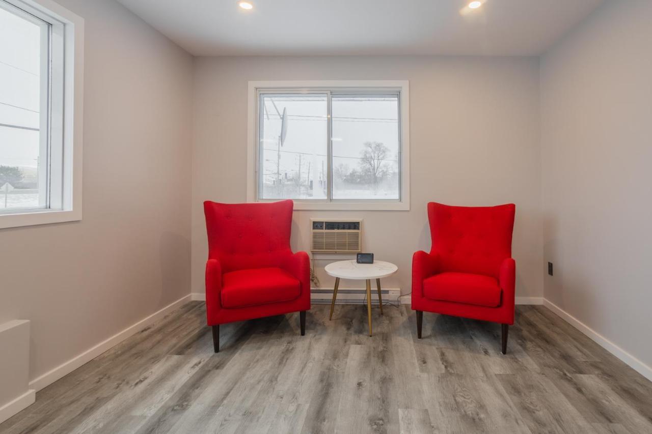 Motel Champlain Brossard Exterior foto